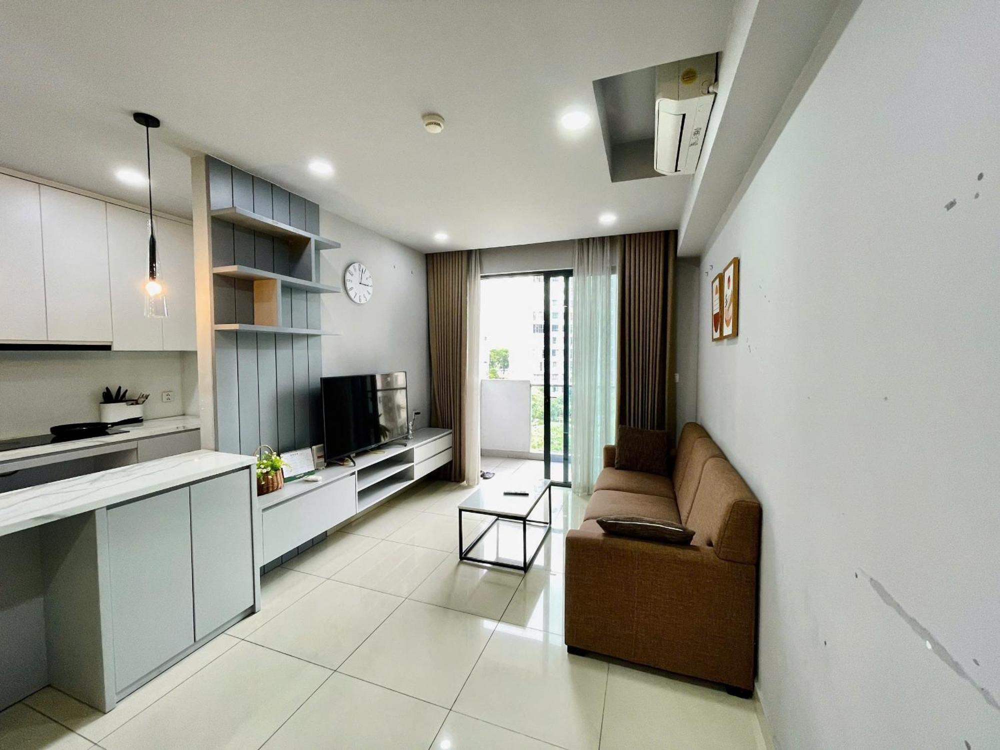 Lucky 2 - Ho 2pn 2wc Ngay Aeon Mall Tan Phu *