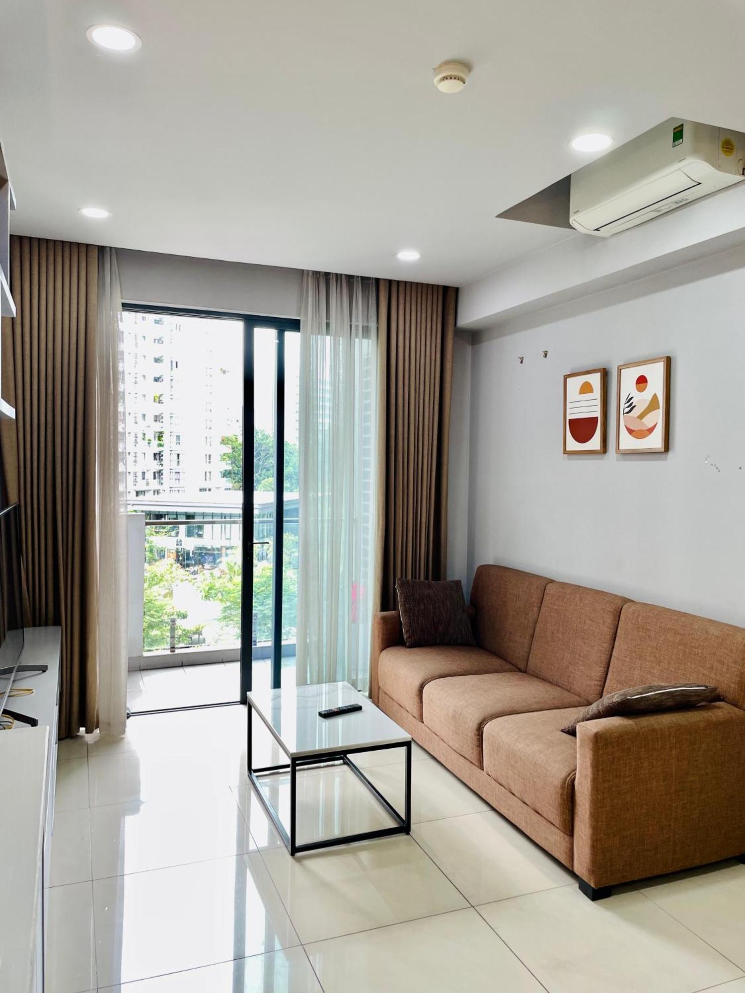 Lucky 2 - Ho 2pn 2wc Ngay Aeon Mall Tan Phu Apartment *